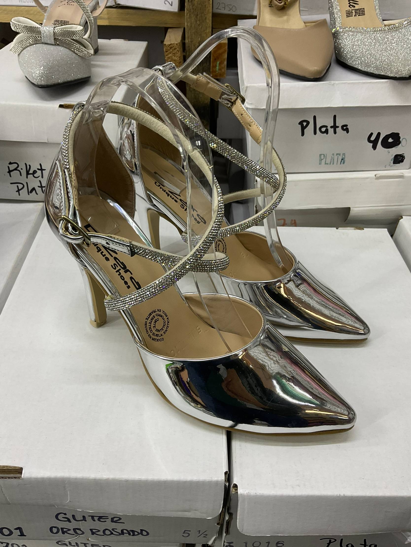 Zapatillas Plateadas Efecto Espejo en Punta