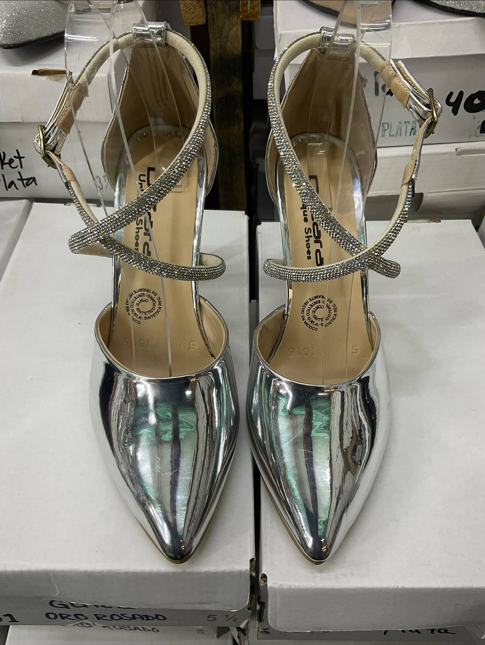 Zapatillas Plateadas Efecto Espejo en Punta